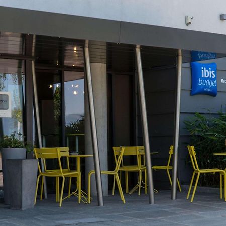 Ibis Budget Archamps Porte De Geneve ภายนอก รูปภาพ