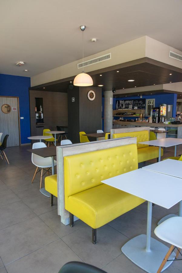 Ibis Budget Archamps Porte De Geneve ภายนอก รูปภาพ