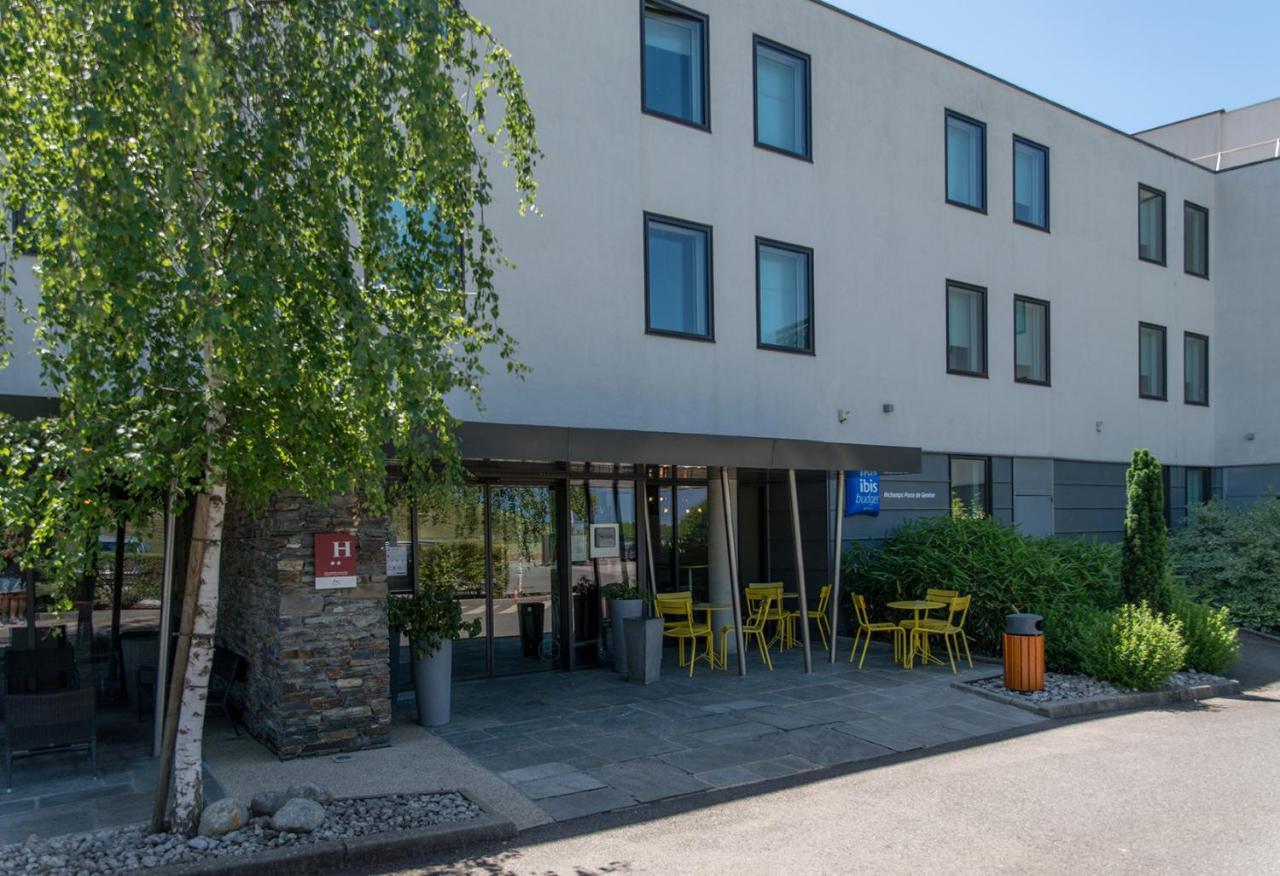 Ibis Budget Archamps Porte De Geneve ภายนอก รูปภาพ