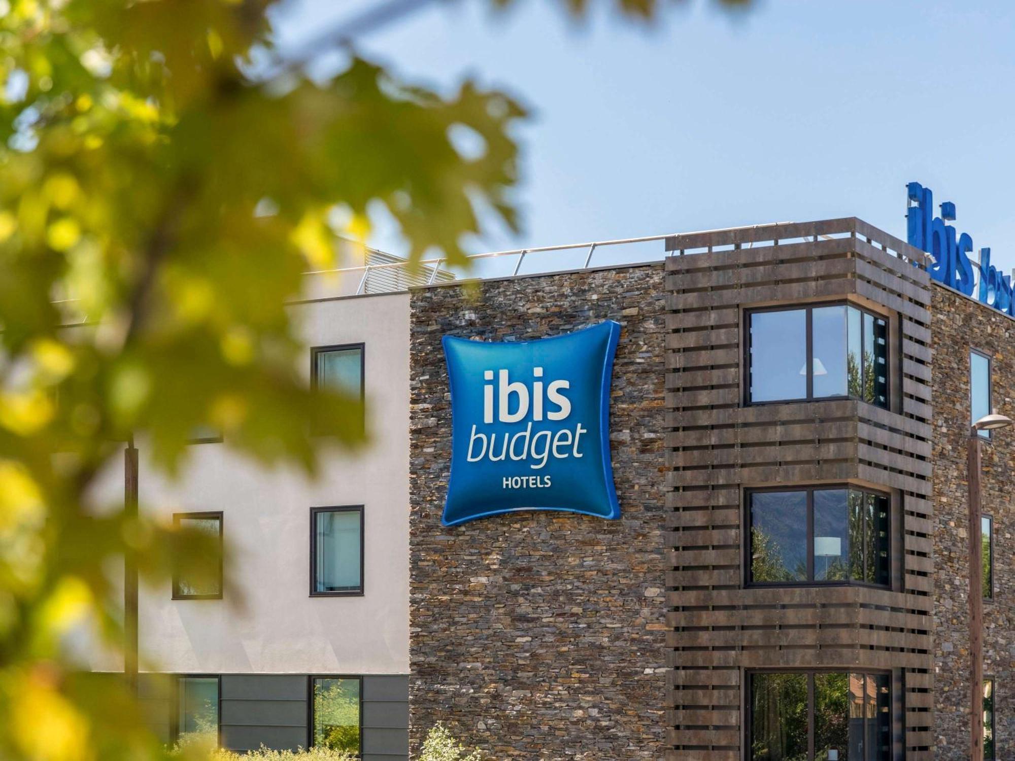 Ibis Budget Archamps Porte De Geneve ภายนอก รูปภาพ