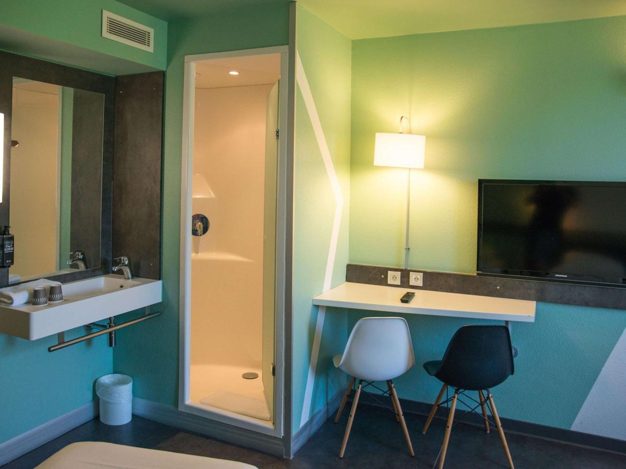 Ibis Budget Archamps Porte De Geneve ภายนอก รูปภาพ